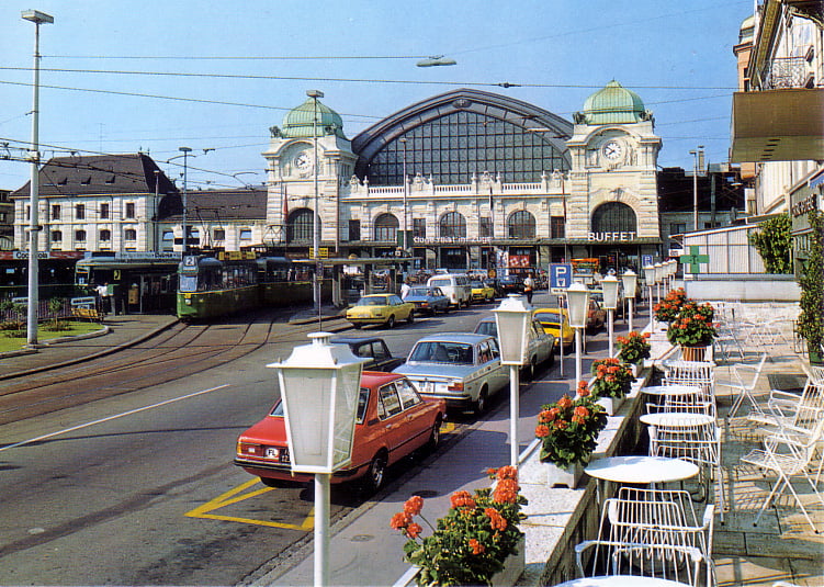 Centralbahnplatz um 1987