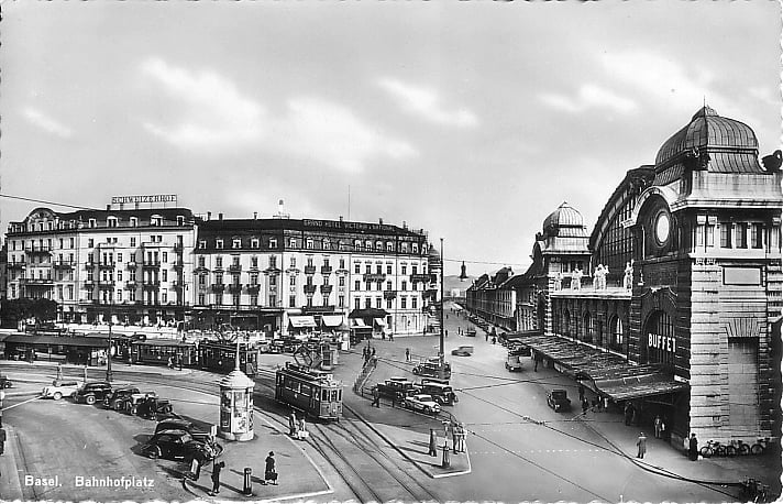 Centralbahnplatz um 1948
