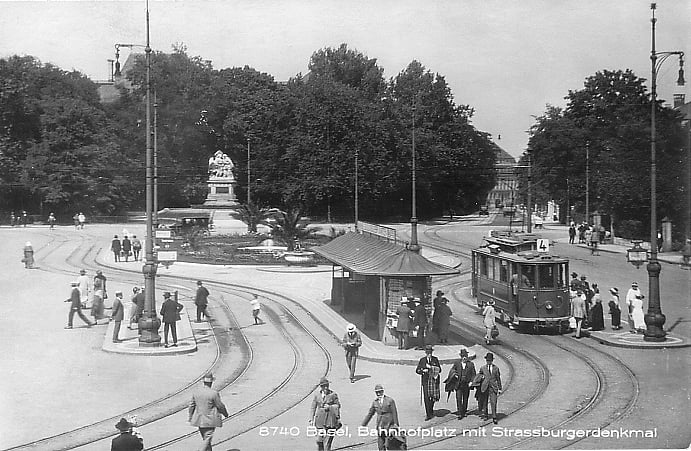 Centralbahnplatz um 1914