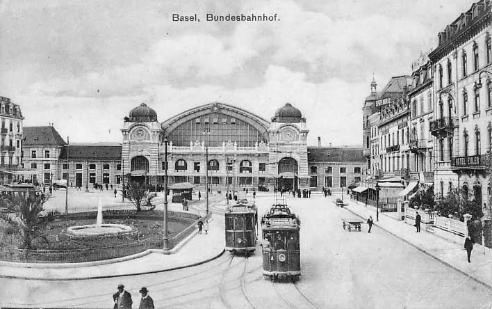 Centralbahnplatz um 1907
