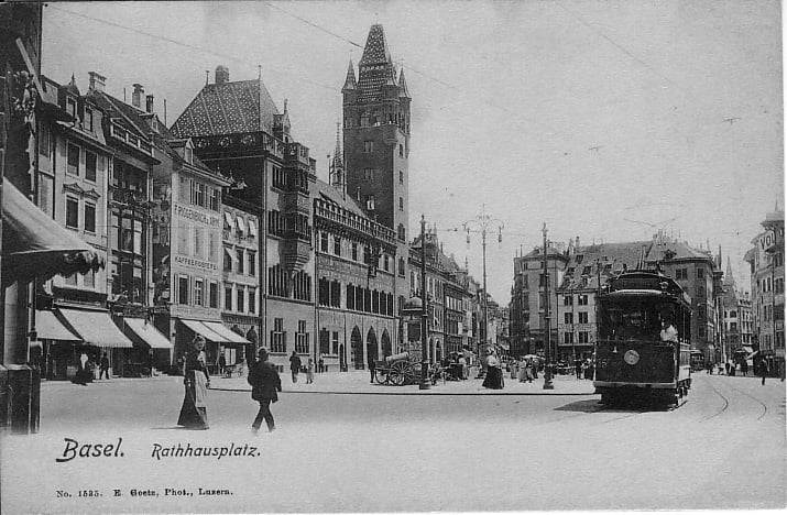 Marktplatz um 1903