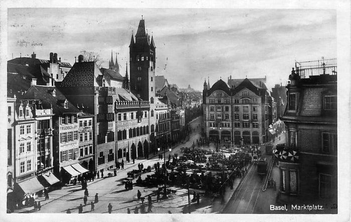 Marktplatz um 1906