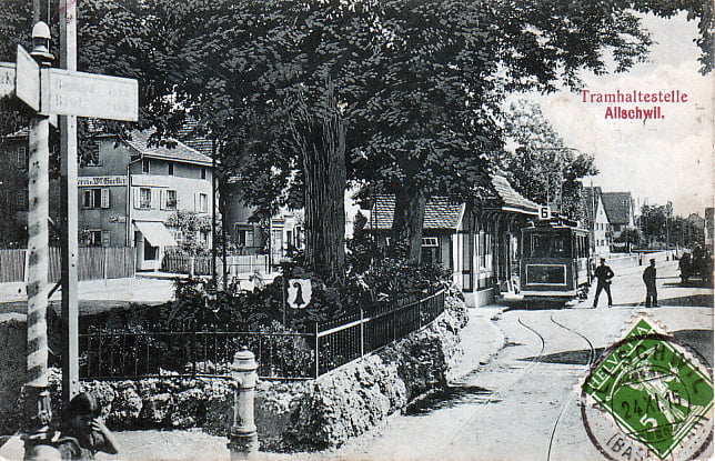Dorfplatz um 1910